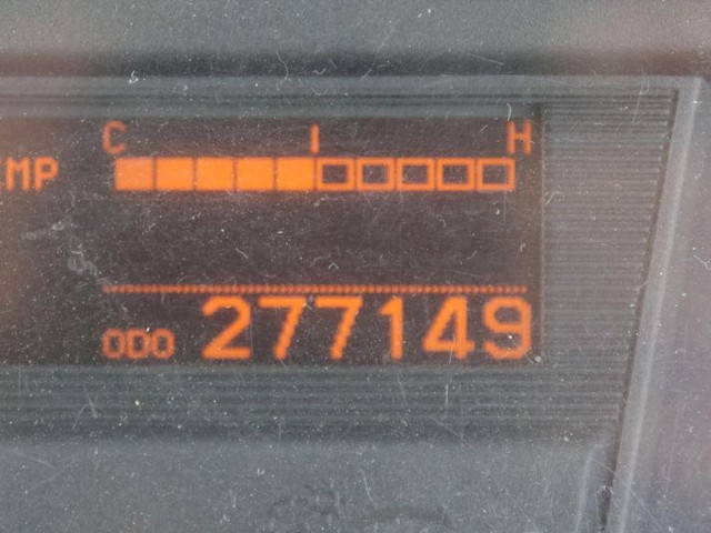 UDトラックスコンドルクレーン4段増トン（6t・8t）[写真16]