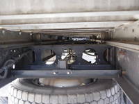 UDトラックスコンドルクレーン4段増トン（6t・8t）[写真20]