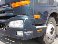 UDトラックスコンドルクレーン4段増トン（6t・8t）[写真32]