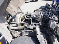 UDトラックスコンドルクレーン4段増トン（6t・8t）[写真34]