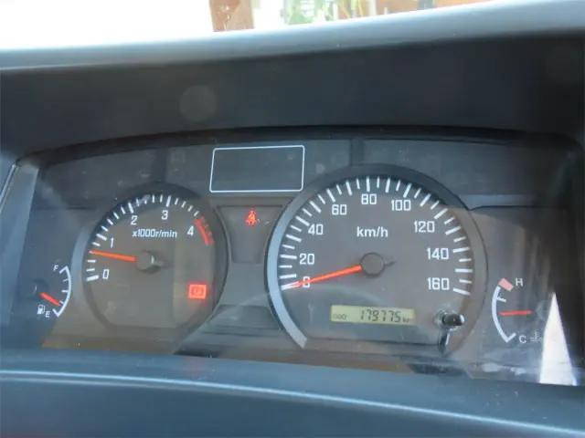 いすゞエルフパッカー車（塵芥車）小型（2t・3t）[写真11]