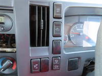 いすゞエルフパッカー車（塵芥車）小型（2t・3t）[写真15]