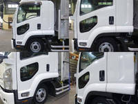 いすゞフォワードアルミウイング中型（4t）[写真07]