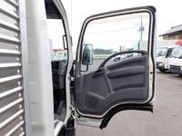 いすゞエルフアルミバン小型（2t・3t）[写真25]