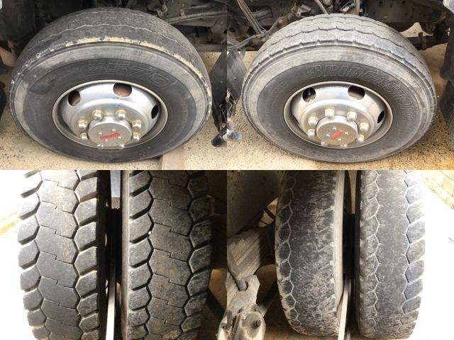 日野プロフィアダンプ大型（10t）[写真12]