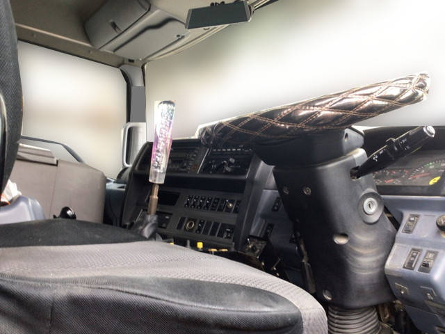 日野プロフィアダンプ大型（10t）[写真22]