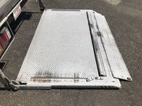 マツダタイタンアルミバン小型（2t・3t）[写真17]