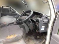 いすゞエルフ平ボディ小型（2t・3t）[写真16]