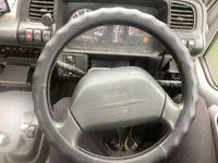 いすゞエルフ平ボディ小型（2t・3t）[写真17]