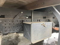 三菱ふそうキャンタークレーン3段小型（2t・3t）[写真18]