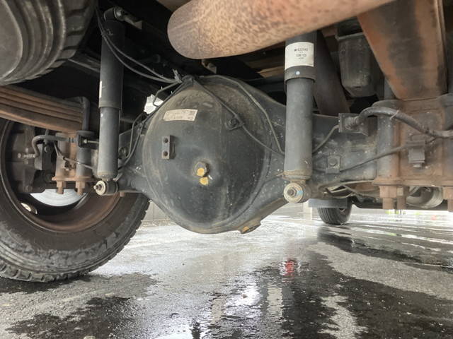 三菱ふそうキャンタークレーン3段小型（2t・3t）[写真21]