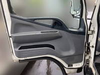 三菱ふそうキャンタークレーン3段小型（2t・3t）[写真25]