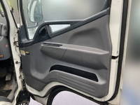 三菱ふそうキャンタークレーン3段小型（2t・3t）[写真26]