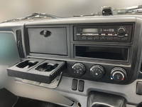 三菱ふそうキャンタークレーン3段小型（2t・3t）[写真36]