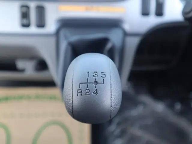 三菱ふそうキャンターセーフティローダー小型（2t・3t）[写真28]