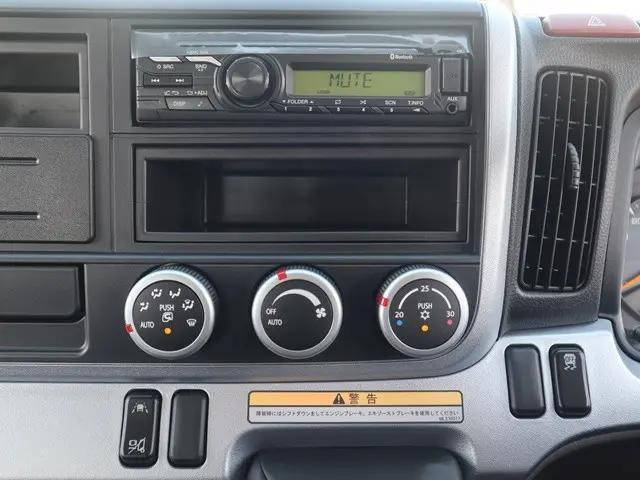 三菱ふそうキャンターセーフティローダー小型（2t・3t）[写真29]