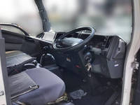 いすゞエルフアルミバン小型（2t・3t）[写真27]