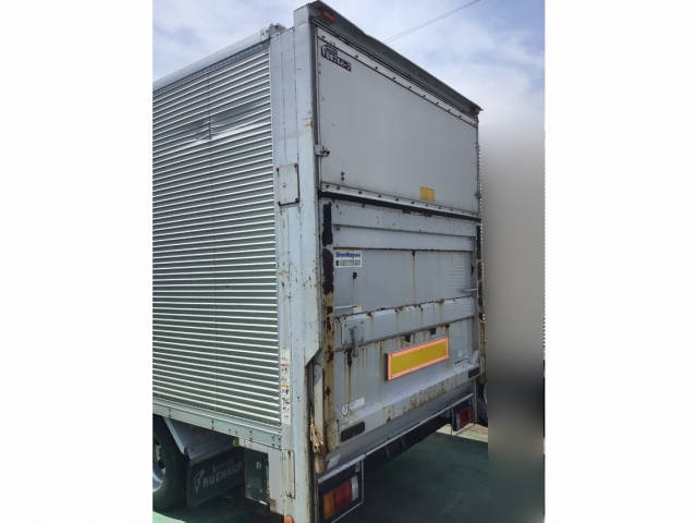 いすゞエルフアルミバン小型（2t・3t）[写真04]