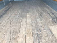 いすゞエルフアルミバン小型（2t・3t）[写真11]