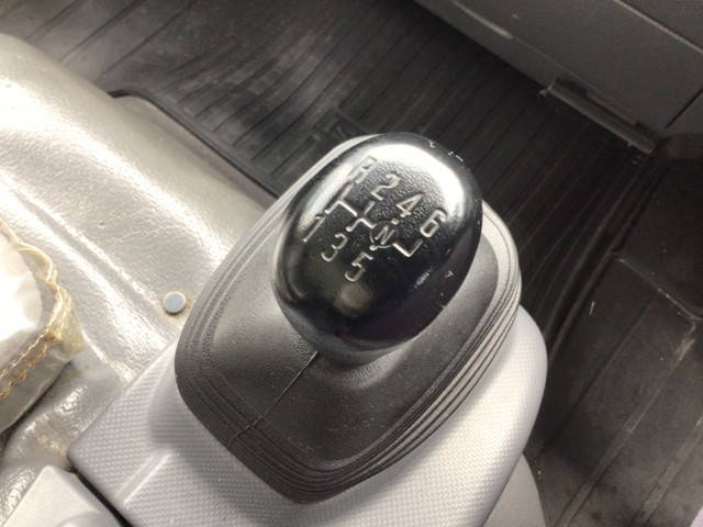 いすゞエルフアルミバン小型（2t・3t）[写真25]