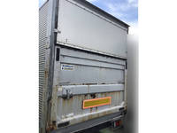 いすゞエルフアルミバン小型（2t・3t）[写真08]