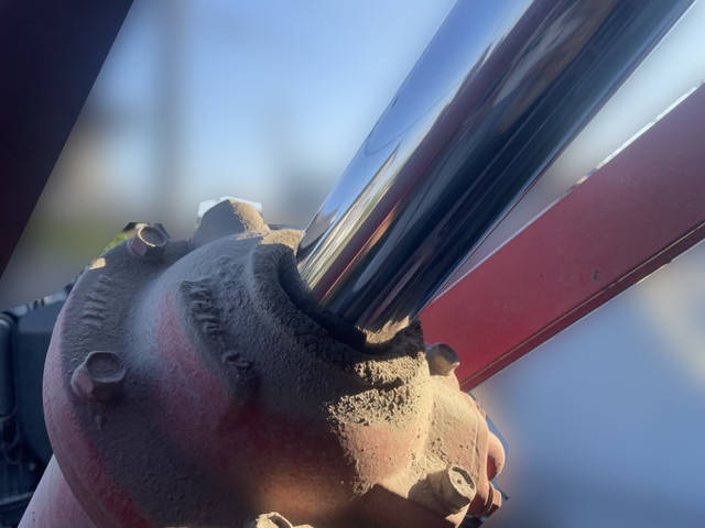 三菱ふそうスーパーグレートダンプ大型（10t）[写真10]