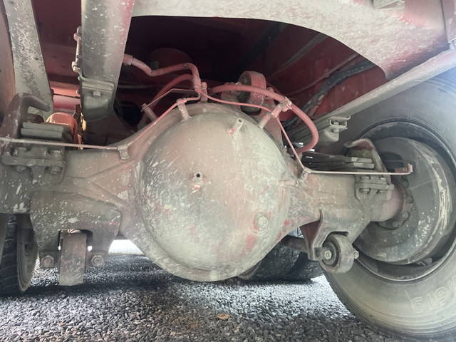 三菱ふそうスーパーグレートダンプ大型（10t）[写真16]