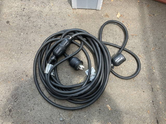 日野デュトロ冷凍車（冷蔵車）小型（2t・3t）[写真19]