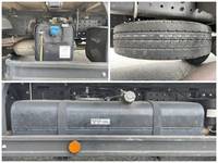 三菱ふそうキャンター平ボディ小型（2t・3t）[写真21]