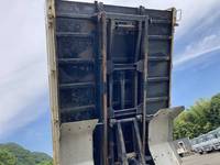 いすゞエルフローダーダンプ小型（2t・3t）[写真16]