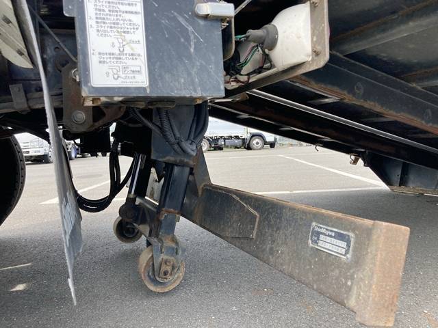 いすゞエルフローダーダンプ小型（2t・3t）[写真21]