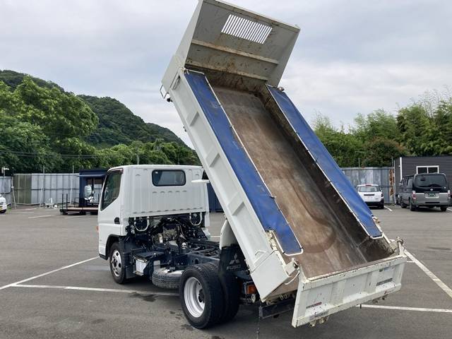 三菱ふそうキャンターダンプ小型（2t・3t）[写真12]