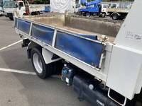 三菱ふそうキャンターダンプ小型（2t・3t）[写真17]