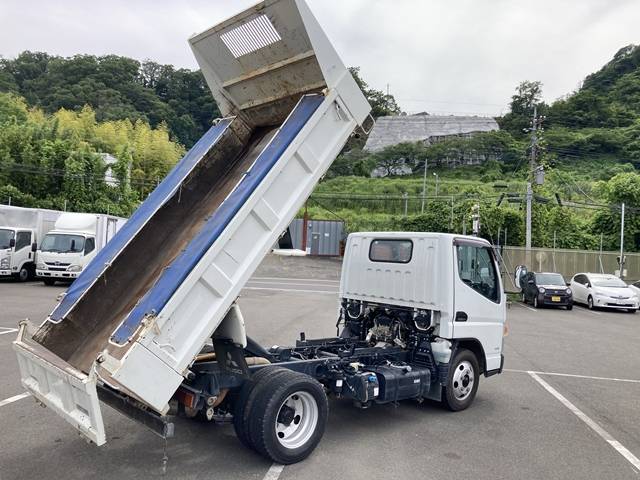 三菱ふそうキャンターダンプ小型（2t・3t）[写真02]