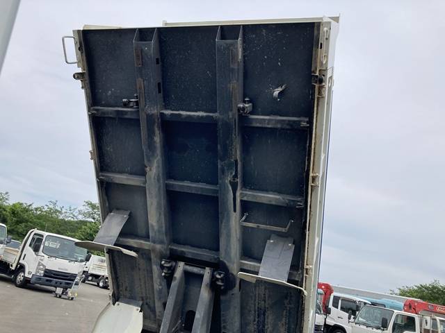 三菱ふそうキャンターダンプ小型（2t・3t）[写真22]