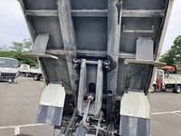 三菱ふそうキャンターダンプ小型（2t・3t）[写真23]