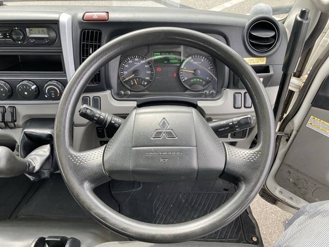 三菱ふそうキャンターダンプ小型（2t・3t）[写真38]