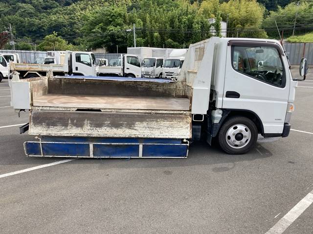 三菱ふそうキャンターダンプ小型（2t・3t）[写真08]