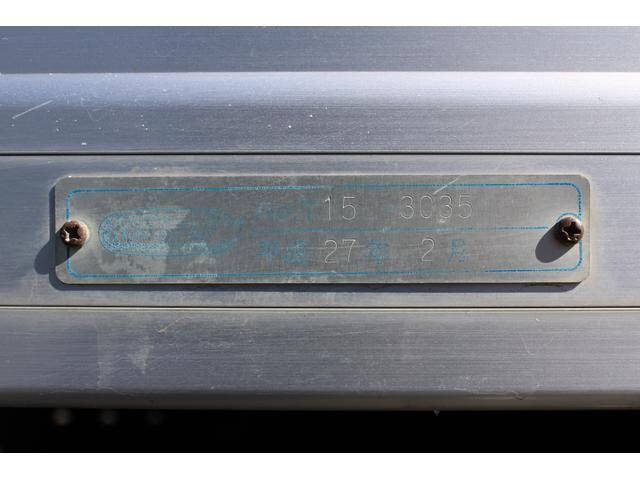 いすゞエルフパネルバン小型（2t・3t）[写真22]