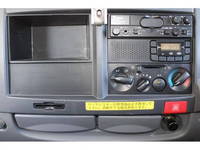 いすゞエルフパネルバン小型（2t・3t）[写真26]