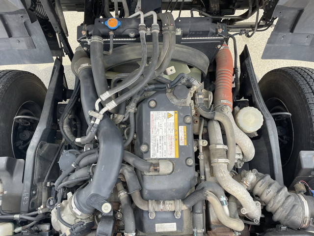 いすゞフォワードセルフクレーン3段中型（4t）[写真24]