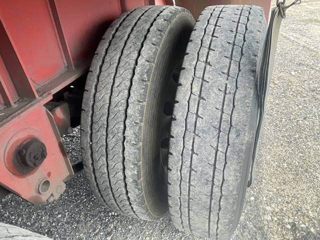 その他のメーカーその他の車種土砂禁ダンプトレーラー大型（10t）[写真15]