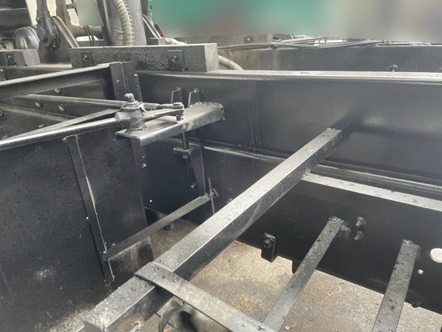 日野プロフィアダンプ大型（10t）[写真14]