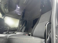 日野プロフィアダンプ大型（10t）[写真27]