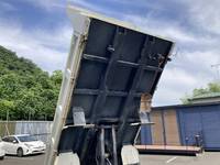 いすゞエルフダンプ小型（2t・3t）[写真15]