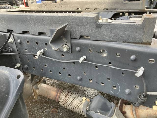 いすゞエルフダンプ小型（2t・3t）[写真17]