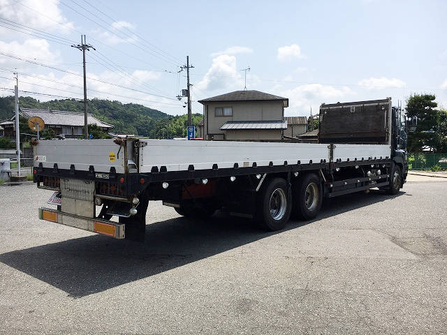 日野プロフィアアルミブロック大型（10t）[写真02]