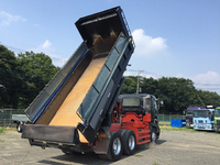 日野プロフィアダンプ大型（10t）[写真02]