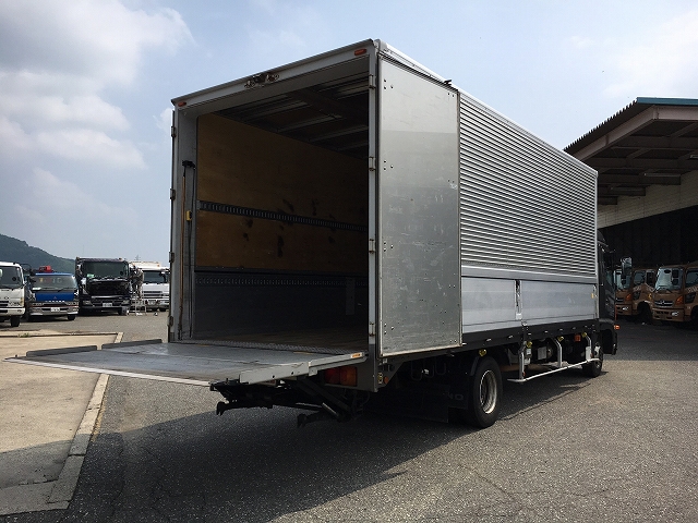 日野レンジャーアルミウイング中型（4t）[写真02]