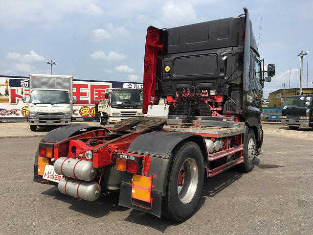 日野プロフィアトレーラーヘッド（トラクターヘッド）大型（10t）[写真02]